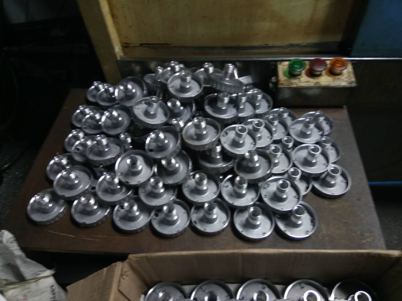 生產(chǎn)的零件——CK6146D-Y∠30斜床身車銑復合機(46刀塔+帶Y軸+4側(cè)動力頭+4端動力頭) —高配置